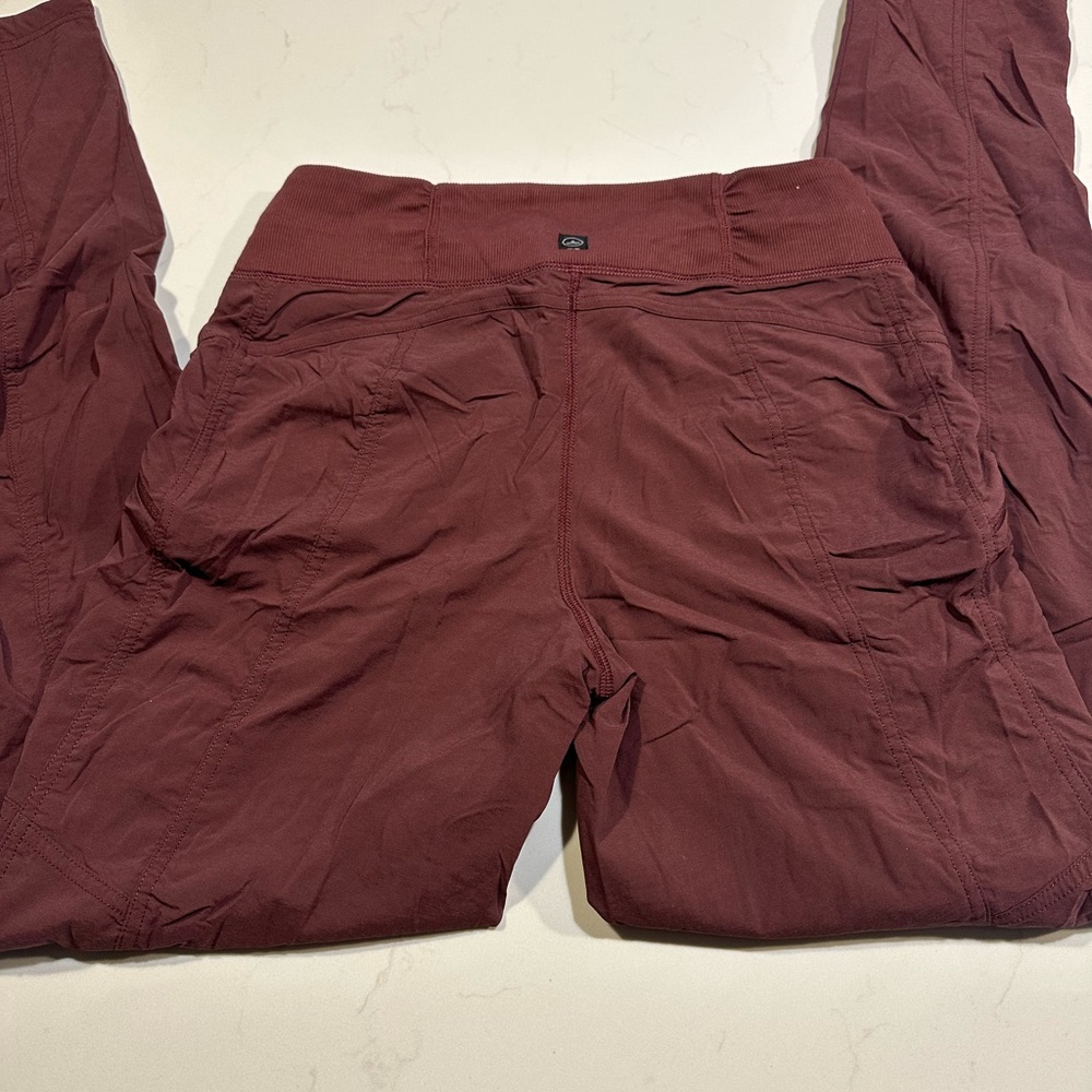 Prana Women's Koen straight leg Pants xs long, BURGANDY color - Picture 6 of 6